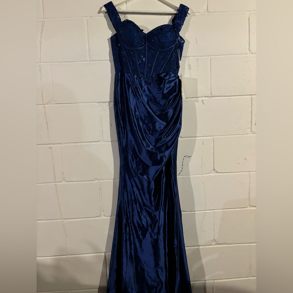 Elegant Navy Evening Gown